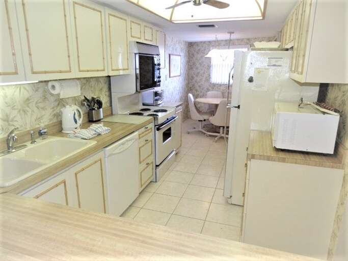 Gulf and Bay Club- A609, Tropical Sands Accommodations