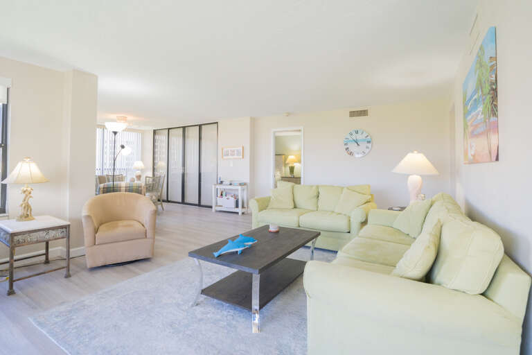 Gulf and Bay Club B301