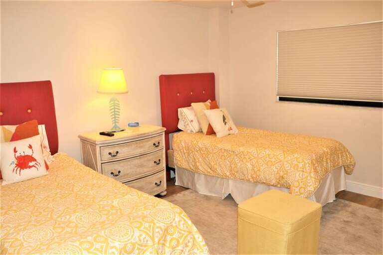 Guest Bedroom, Two Twin XL beds