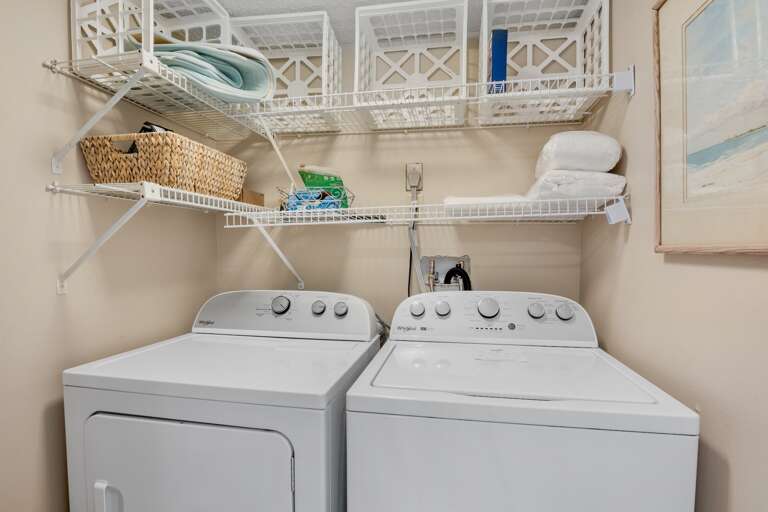 Gulf and Bay Club D101 by Tropical Sands Accommodations