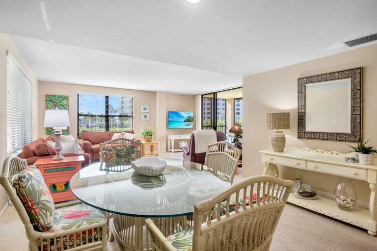 Gulf and Bay Club D101 by Tropical Sands Accommodations