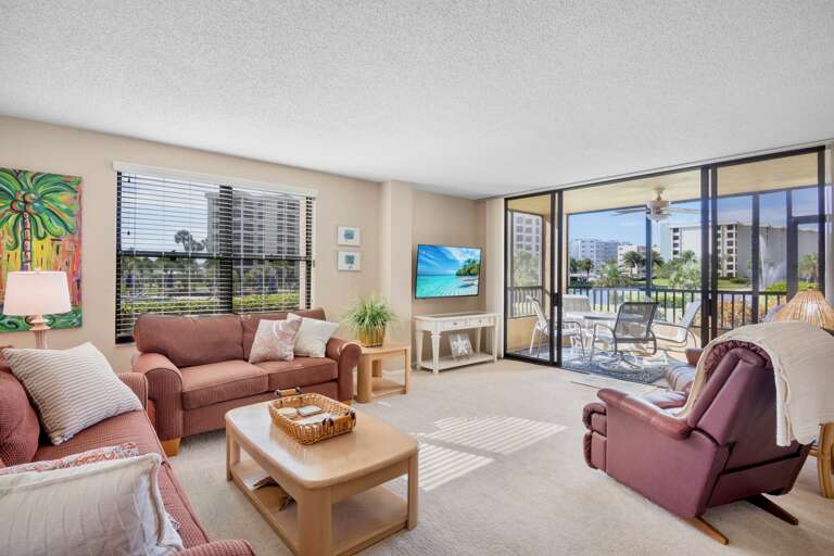 Gulf and Bay Club D101 by Tropical Sands Accommodations