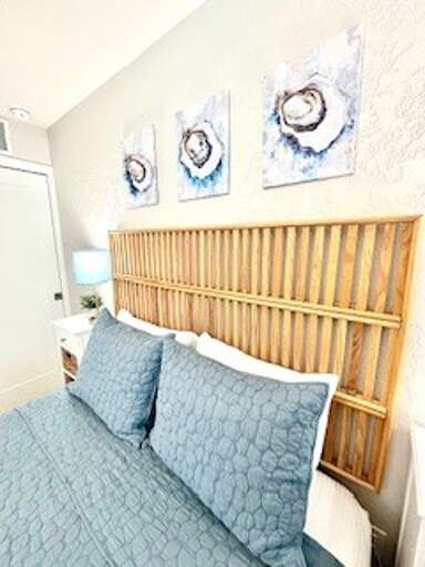 Guest Bedroom, Queen