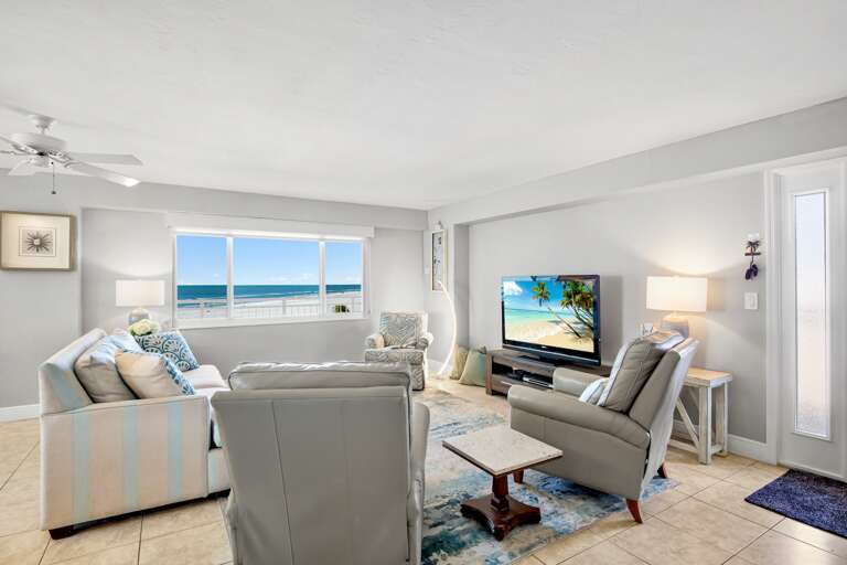Jamaica Royale 702 by Tropical Sands Accommodations