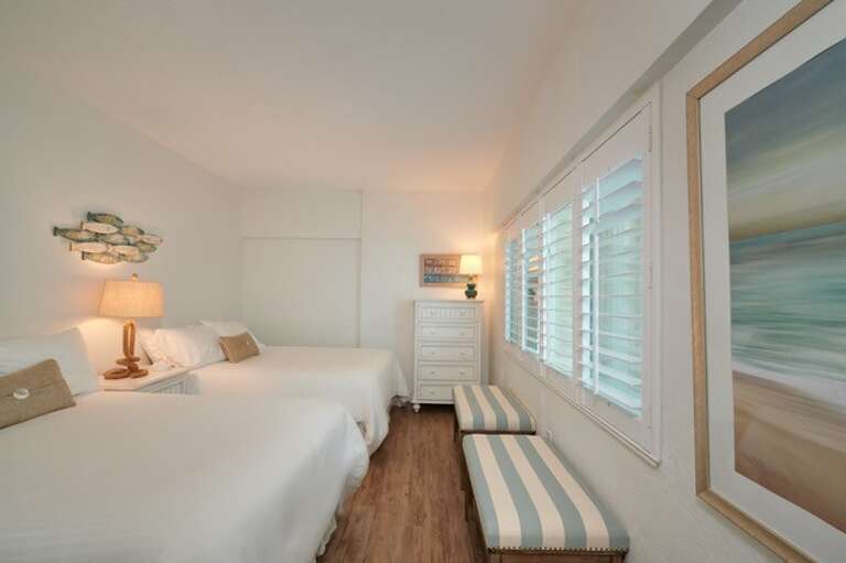 T42 Guest Room 2