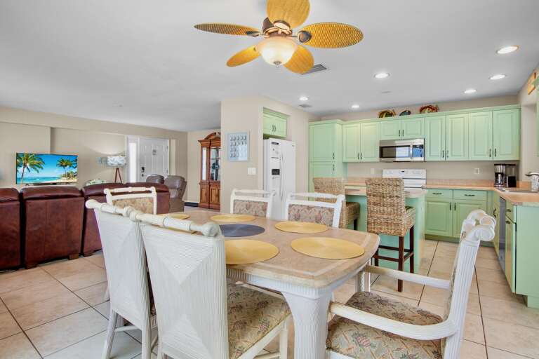 Jamaica Royale 401 by Tropical Sands Accommodations