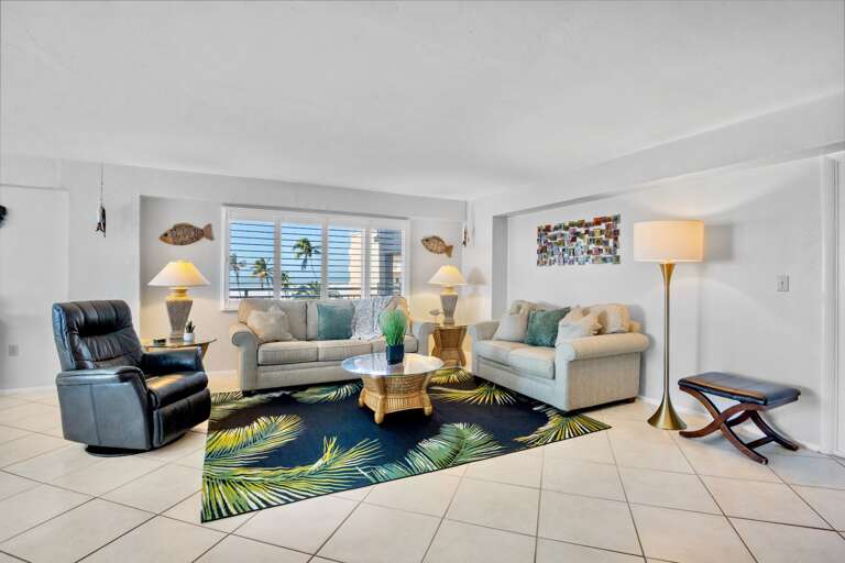 Jamaica Royale 403 by Tropical Sands Accommodations