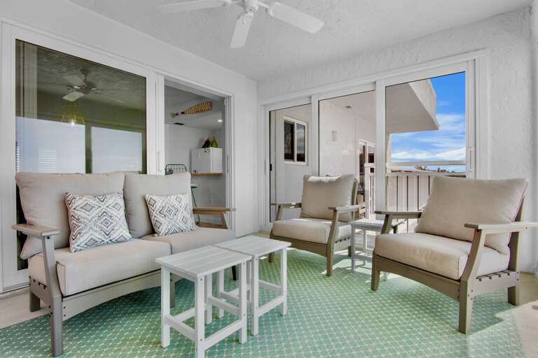 Jamaica Royale 404 by Tropical Sands Accommodations