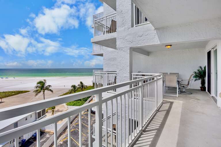 Jamaica Royale 604 by Tropical Sands Accommodations