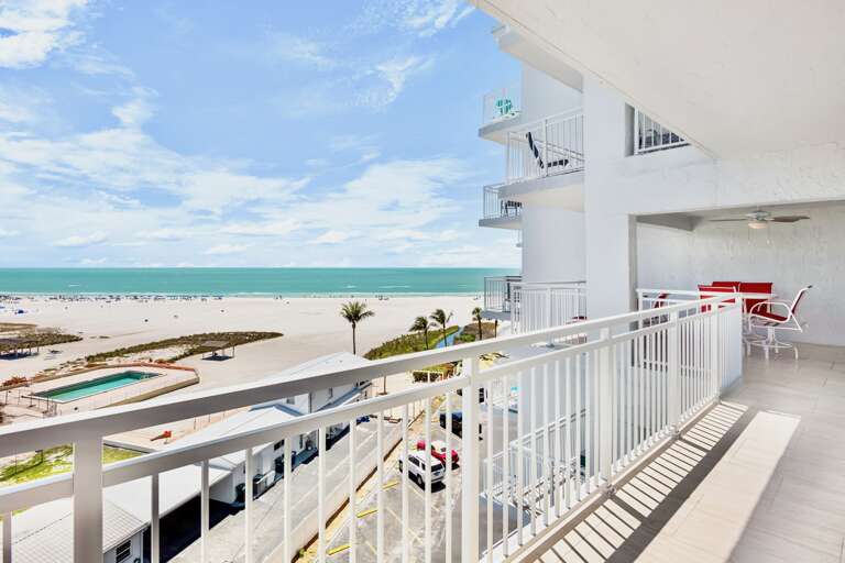 Jamaica Royale 605 by Tropical Sands Accommodations