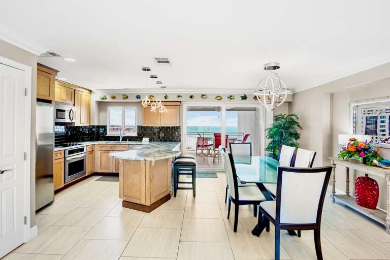 Jamaica Royale 605 by Tropical Sands Accommodations