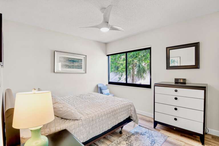 Midnight Cove II 220D