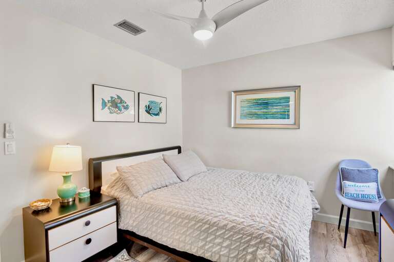 Midnight Cove II 220D