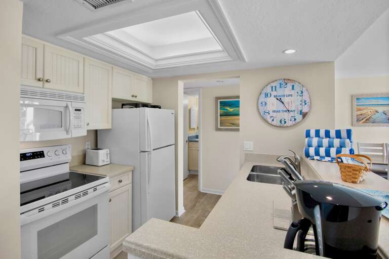 Midnight Cove II Unit 333 by Tropical Sands Accommodations