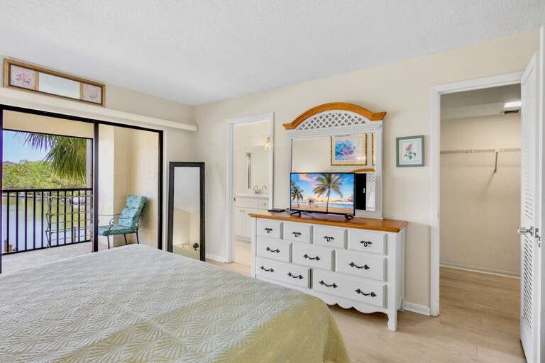Midnight Cove II 922C