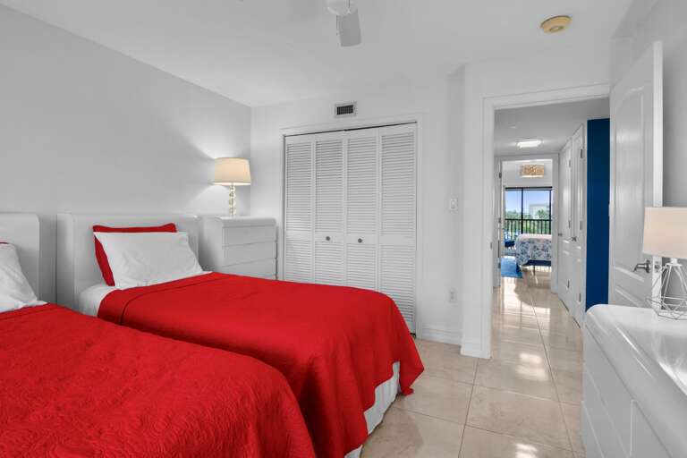 Midnight Cove II Unit 931C