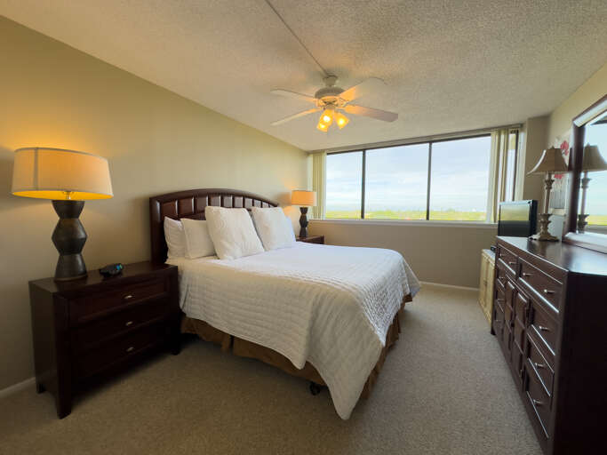 Primary Bedroom, King