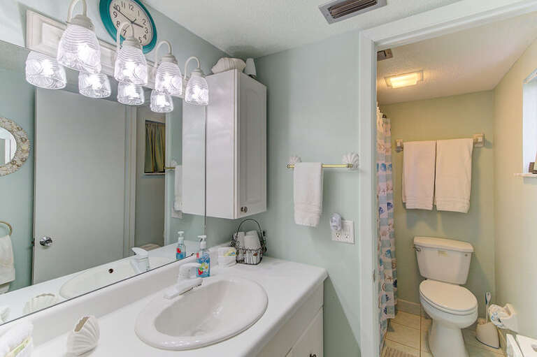 Primary Bedroom, Bathroom