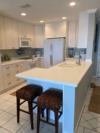 Fully equipped kitchen