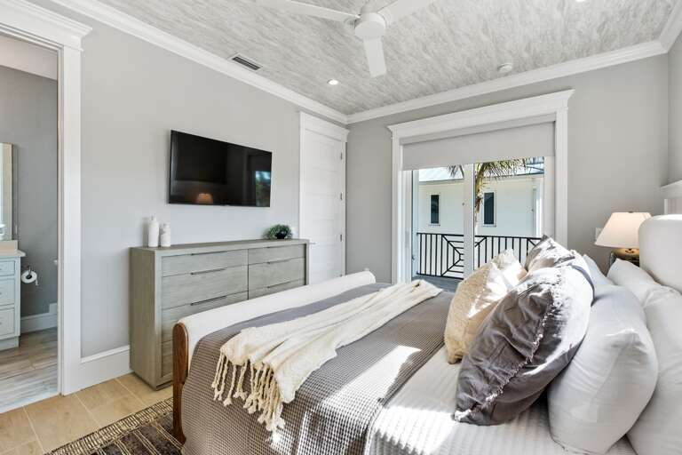 Primary Bedroom, King