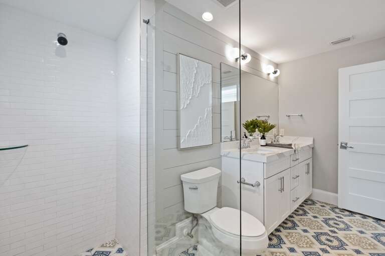 Fifth Bathroom, Ensuite