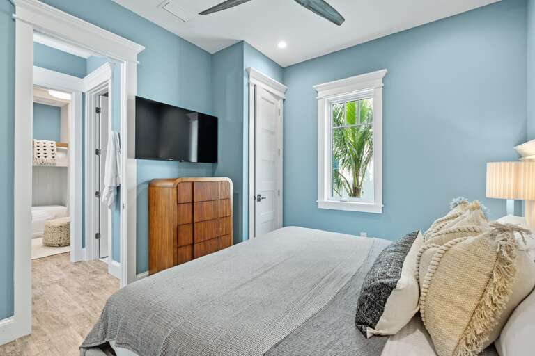 Third Bedroom, King
