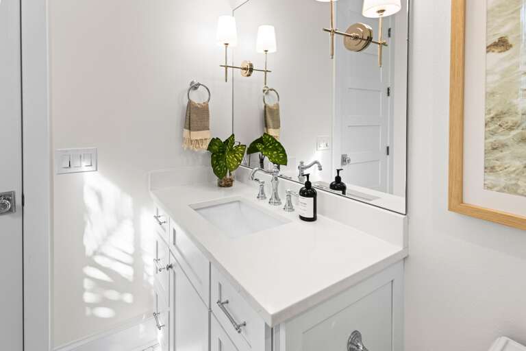 Second Bathroom, Ensuite