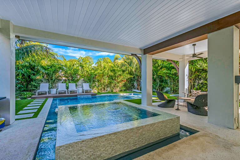 Private Pool and Spa