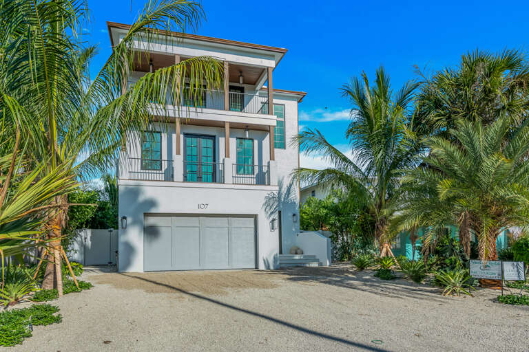 Palmetto Paradise by AMI Locals