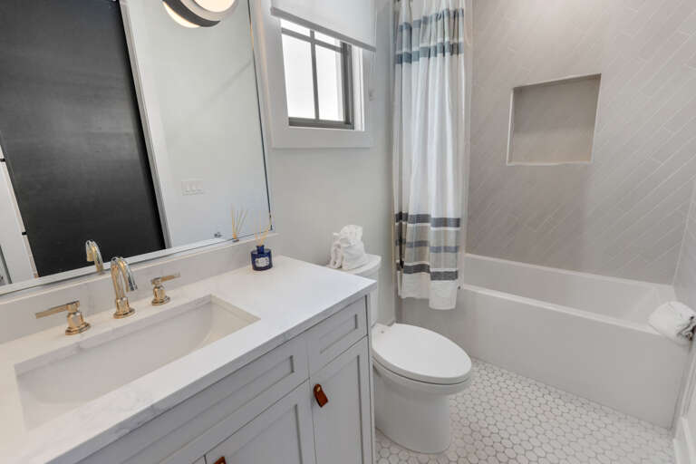 Fourth Bathroom, Ensuite