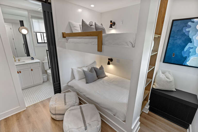 Fourth Bedroom, Full/Full Bunk