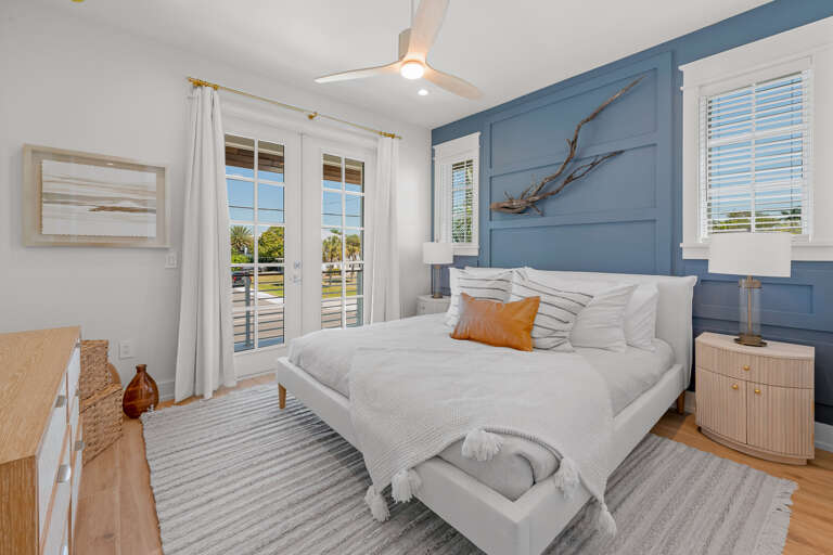 Second Bedroom, King