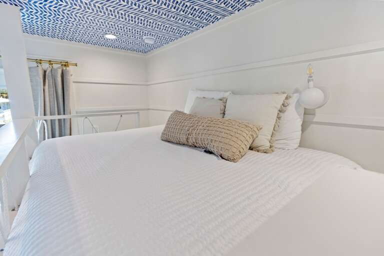 Fourth Bedroom, Full/Queen Bunk