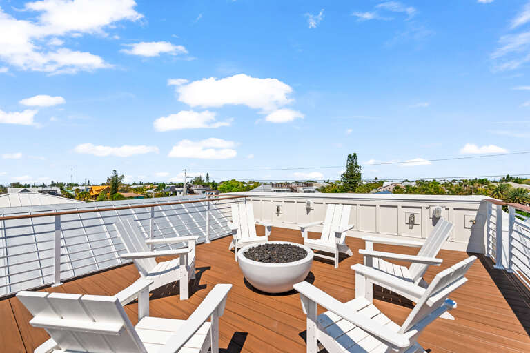 Rooftop Deck