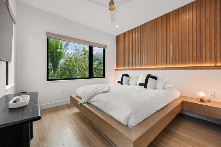 Third Bedroom - King