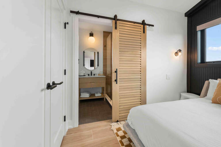 Third Bedroom - King