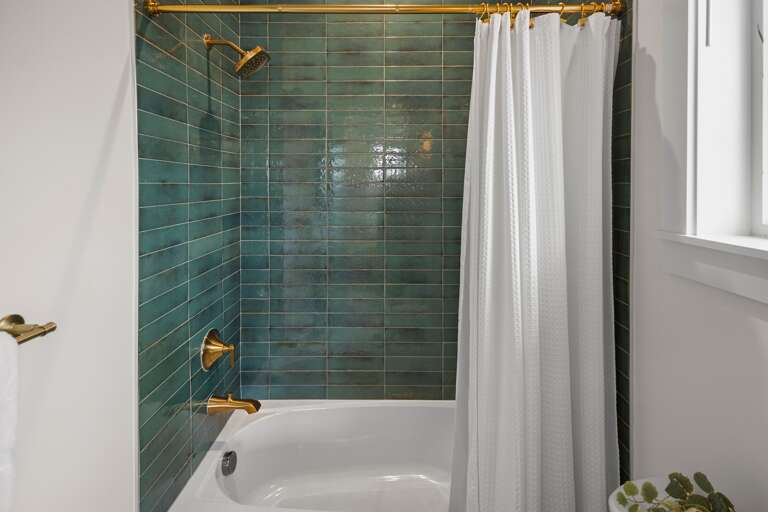 Second Bathroom, Ensuite