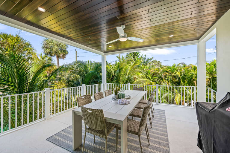 Balcony Dining Area