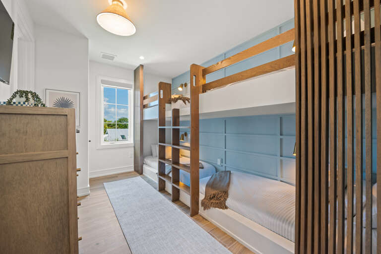 Fifth Bedroom - Two Twin Bunks