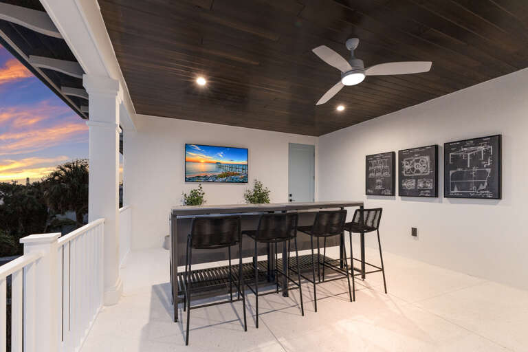 Balcony Bar and Tv