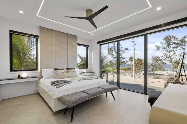 Secondary Bedroom, King