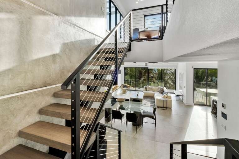 Main Floor Stairs