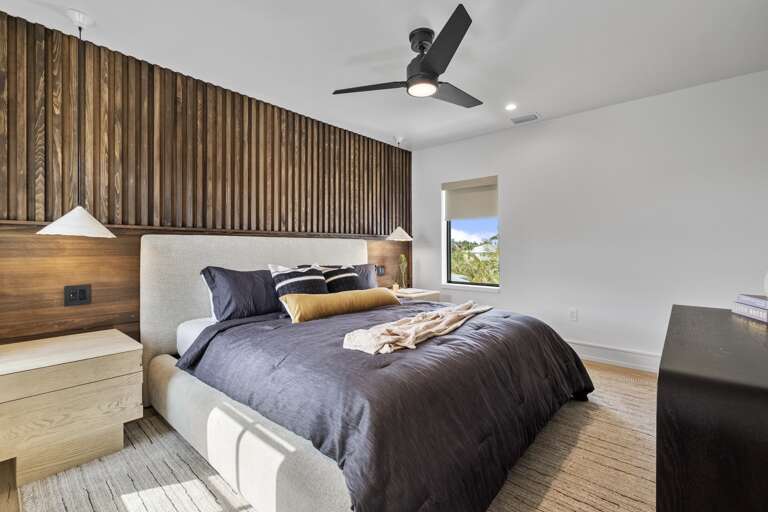 Second Bedroom, King