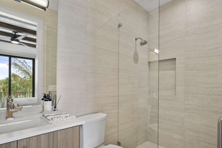 Fifth Bedroom, Ensuite