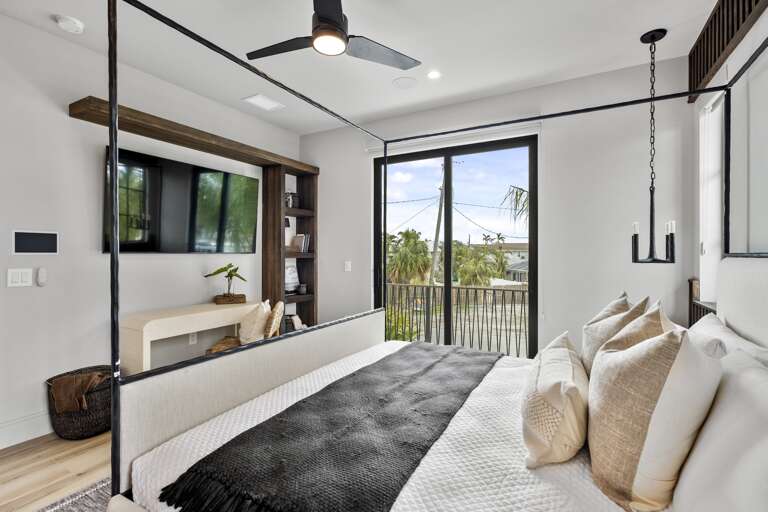 Fourth Bedroom, King