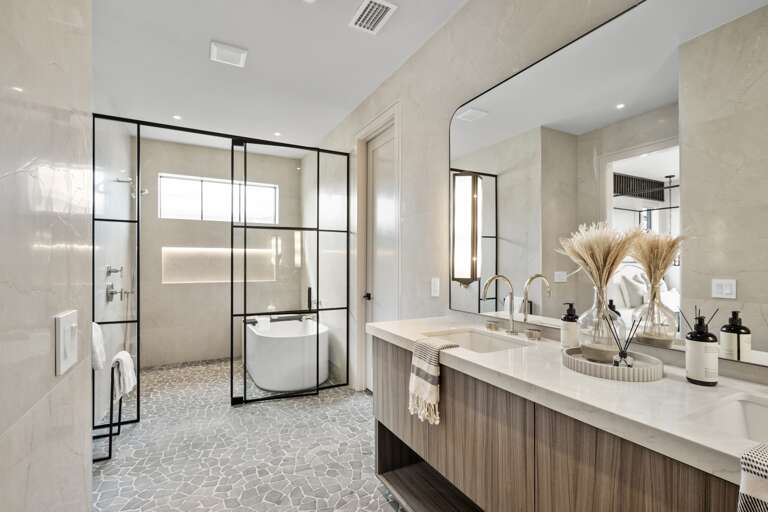 Fourth Bedroom, Ensuite
