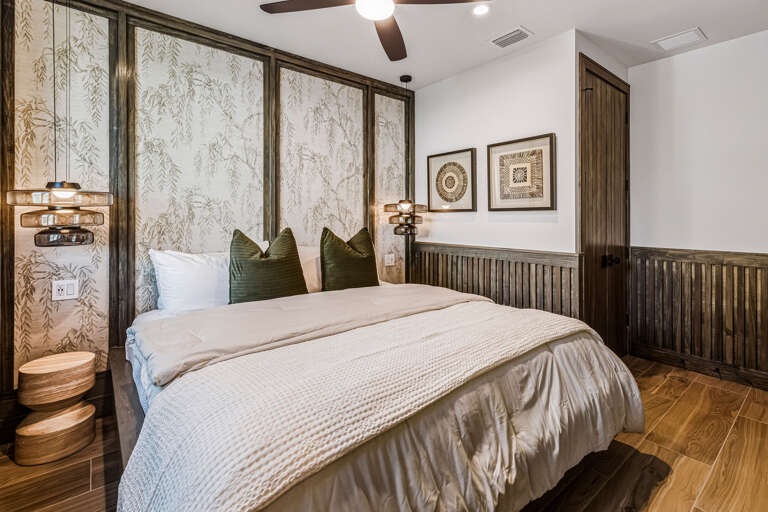 Second Bedroom, King bed