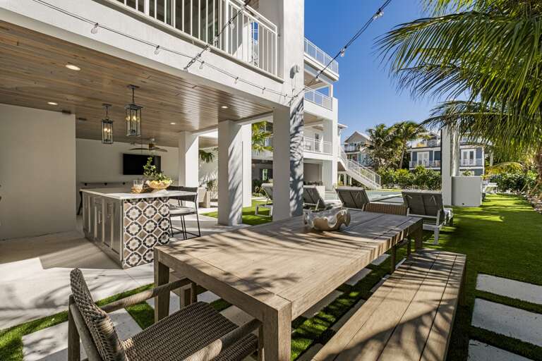 Outdoor Dining Area