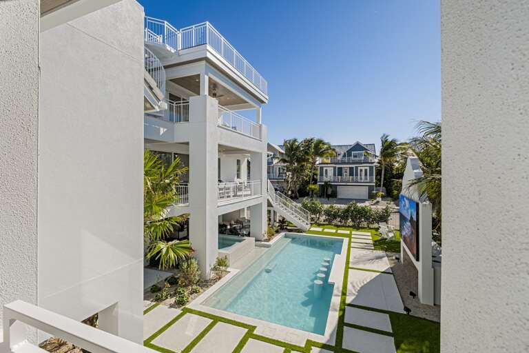 81A by Exclusive Vacations Anna Maria Island Luxury Retreat