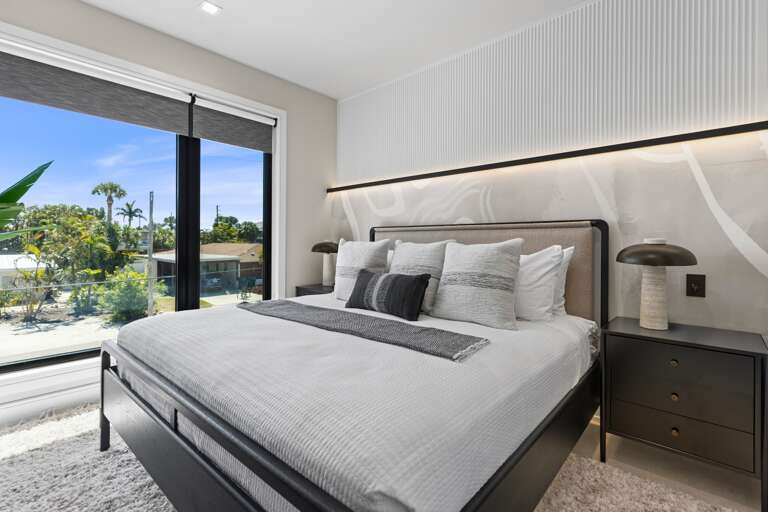 Second Bedroom, King bed